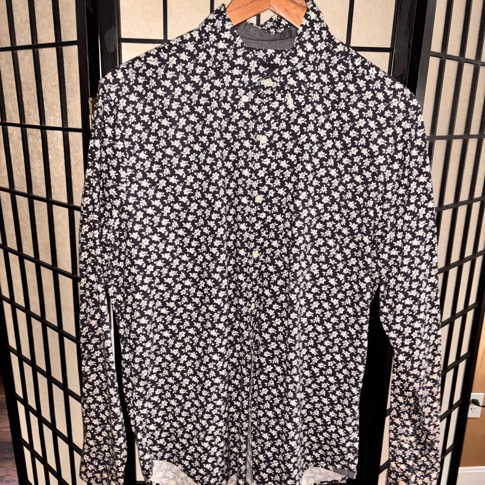 Men's Black and White Floral Shirt